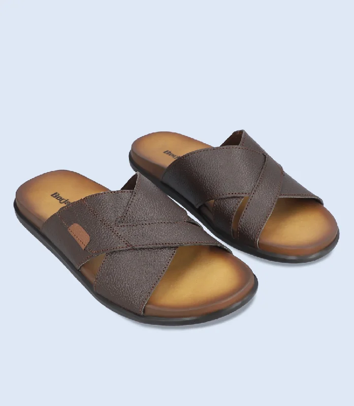 BM5804-BROWN-Men Slipper