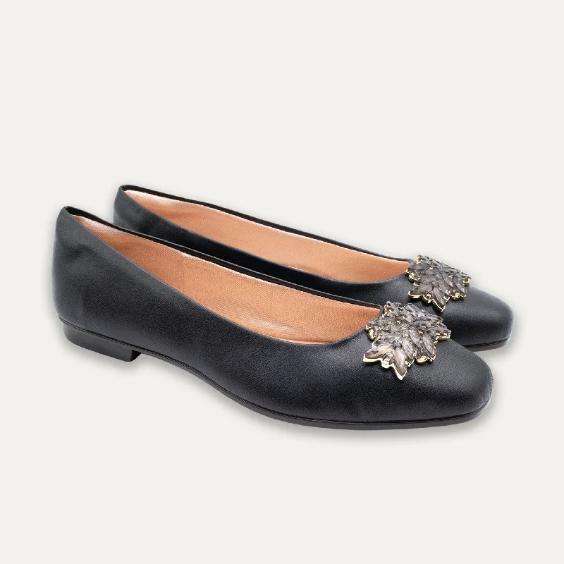 Reina Black Ballet Flats