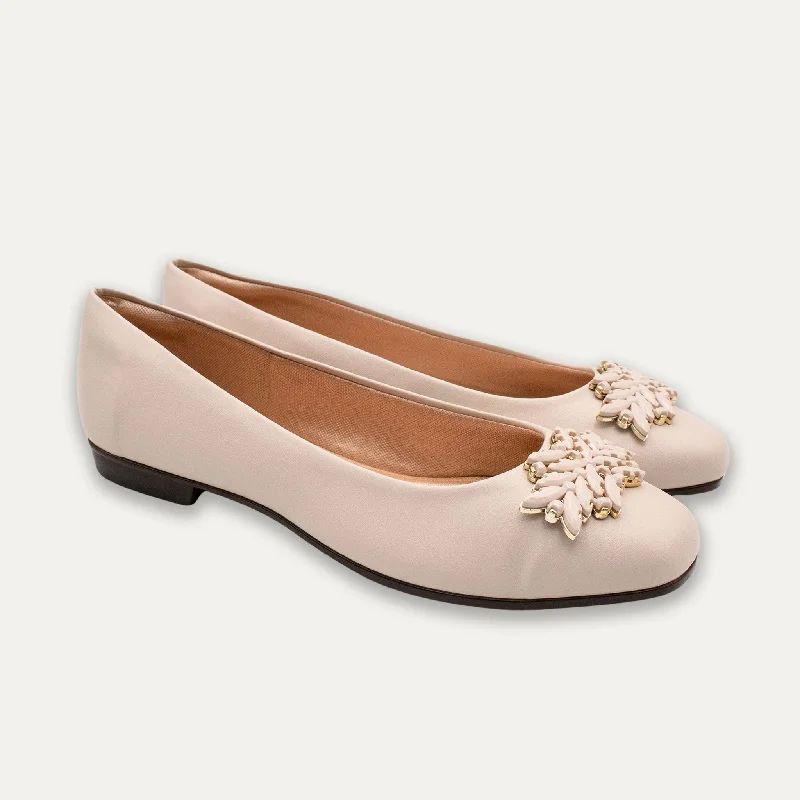 Reina Off White Ballet Flats