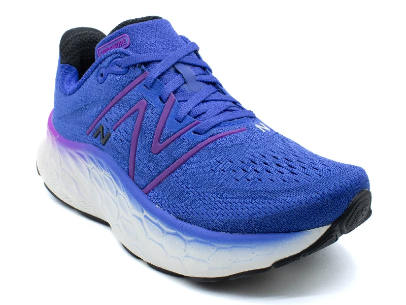 NEW BALANCE  Fresh Foam V4